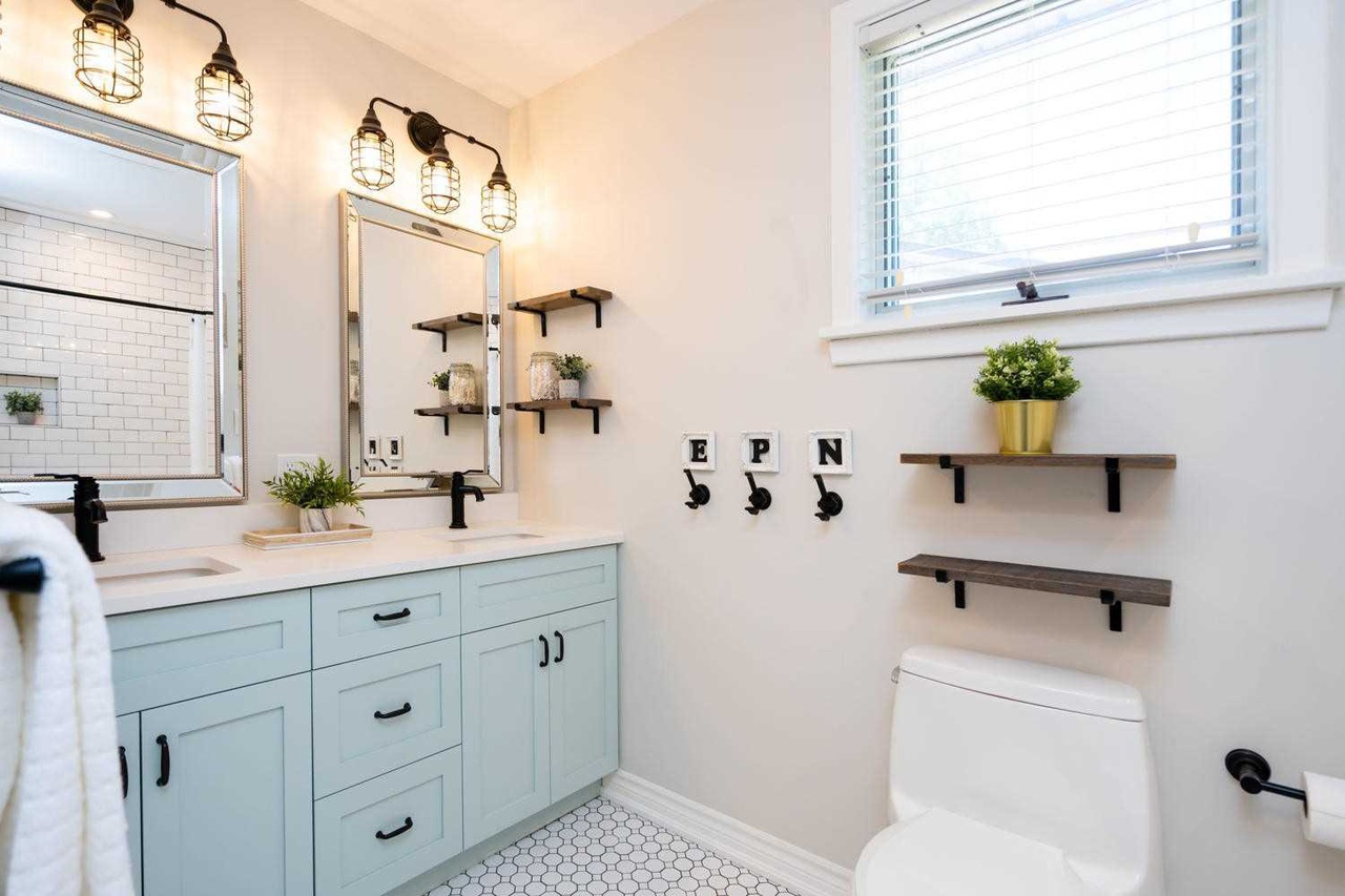 Kitchen backsplash tile